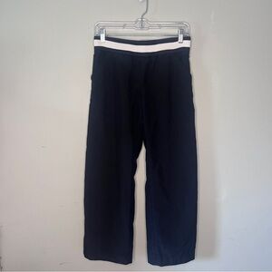 Vintage Nike Track Pants Cropped Mesh Lined Straight Leg Black size XS 0-2
